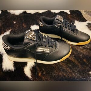 Reebok Princess Cheetah sneakers size 8. Wore one time, like new!